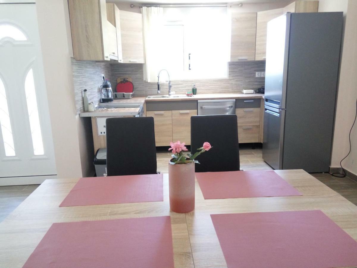 Helios & Elia Family Apartment リアパデス エクステリア 写真